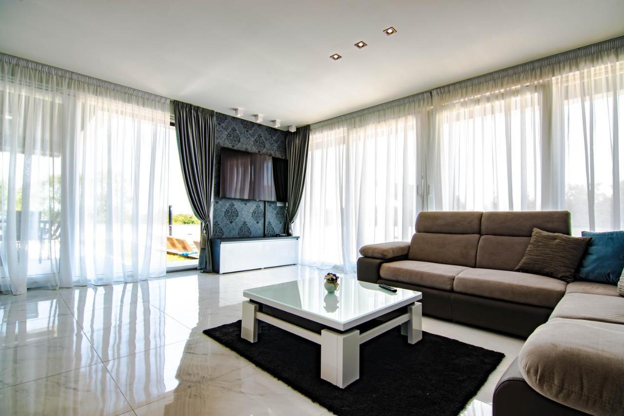 Villa Evoque - Adriatic Luxury Villas Zára Kültér fotó